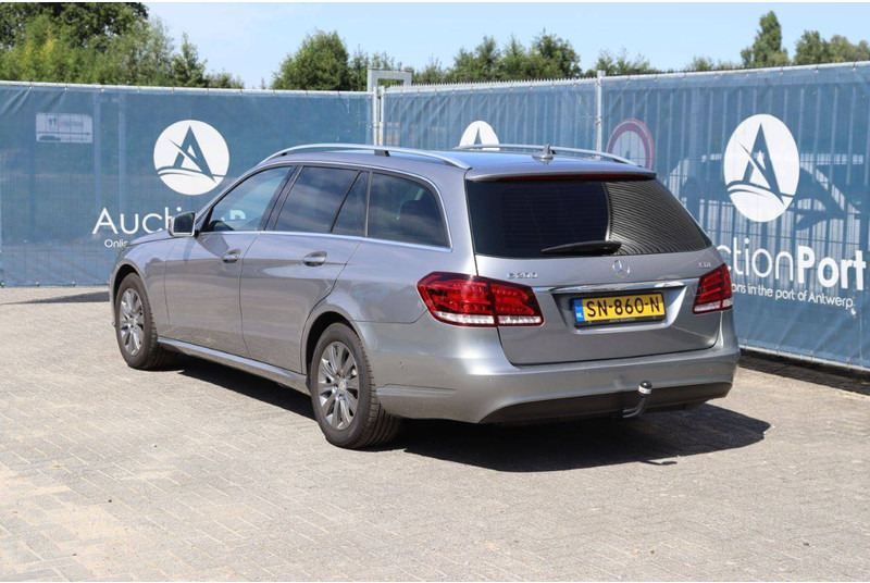 Mercedes-Benz E-Klasse 200 CDI - Mobil: gambar 4 Mercedes-Benz E-Klasse 200 CDI - Mobil: gambar 4