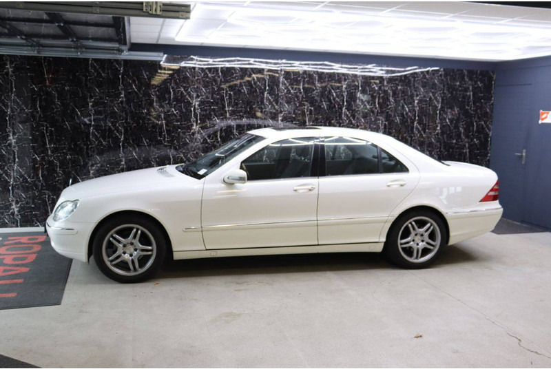 Mercedes-Benz S-Klasse S320 - Mobil sedan: gambar 1 Mercedes-Benz S-Klasse S320 - Mobil sedan: gambar 1