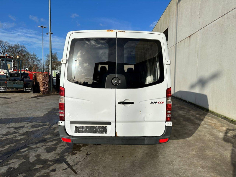 Mercedes-Benz Sprinter 309 DCI - Van panel: gambar 5 Mercedes-Benz Sprinter 309 DCI - Van panel: gambar 5