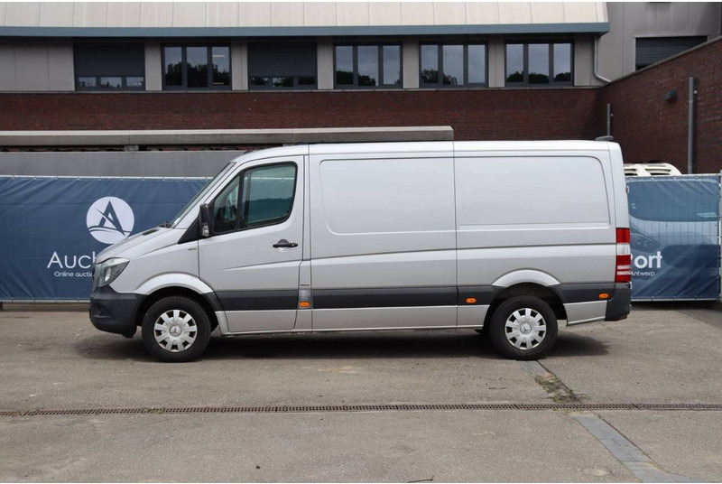Mercedes-Benz Sprinter - Van panel: gambar 2 Mercedes-Benz Sprinter - Van panel: gambar 2