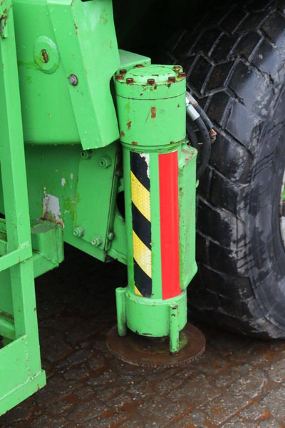 Telehandler Merlo ROTO 40.25MCSS: gambar 16 Telehandler Merlo ROTO 40.25MCSS: gambar 16