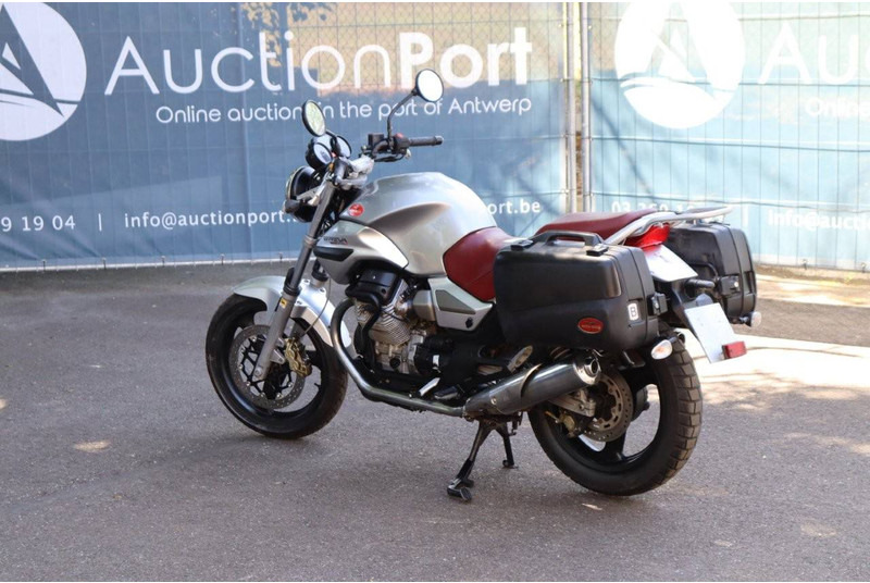 Moto Guzzi Breva 750 - Sepeda motor: gambar 3 Moto Guzzi Breva 750 - Sepeda motor: gambar 3