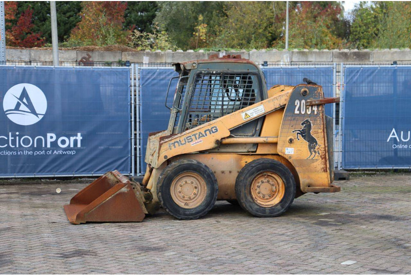 Mustang 2054 - Wheel loader: gambar 1 Mustang 2054 - Wheel loader: gambar 1