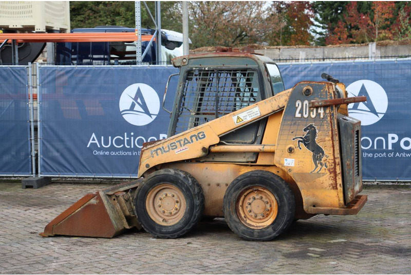 Mustang 2054 - Wheel loader: gambar 3 Mustang 2054 - Wheel loader: gambar 3