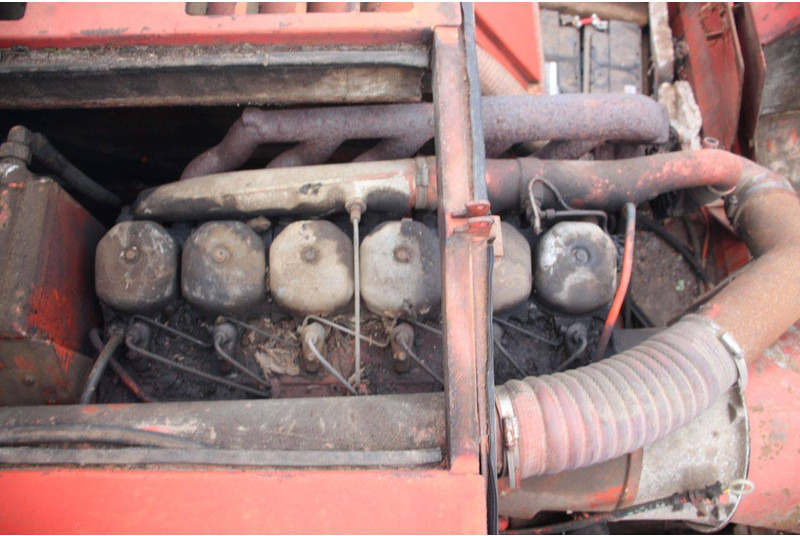 Wheel loader O & K L25: gambar 16