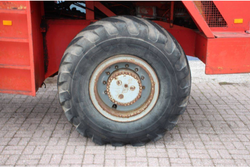 Wheel loader O & K L25: gambar 14