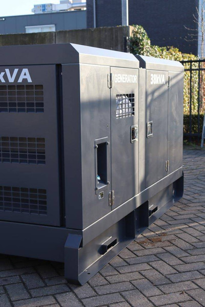 Onbekend GF2-W41 - Genset: gambar 5 Onbekend GF2-W41 - Genset: gambar 5
