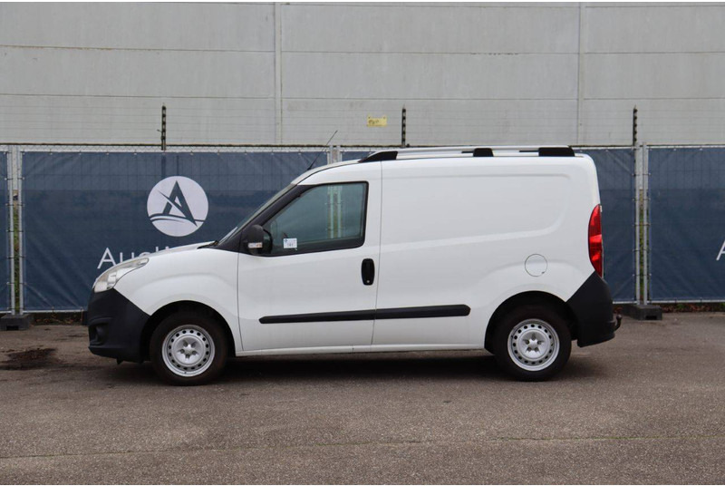 Opel Combo van - Van panel: gambar 2 Opel Combo van - Van panel: gambar 2