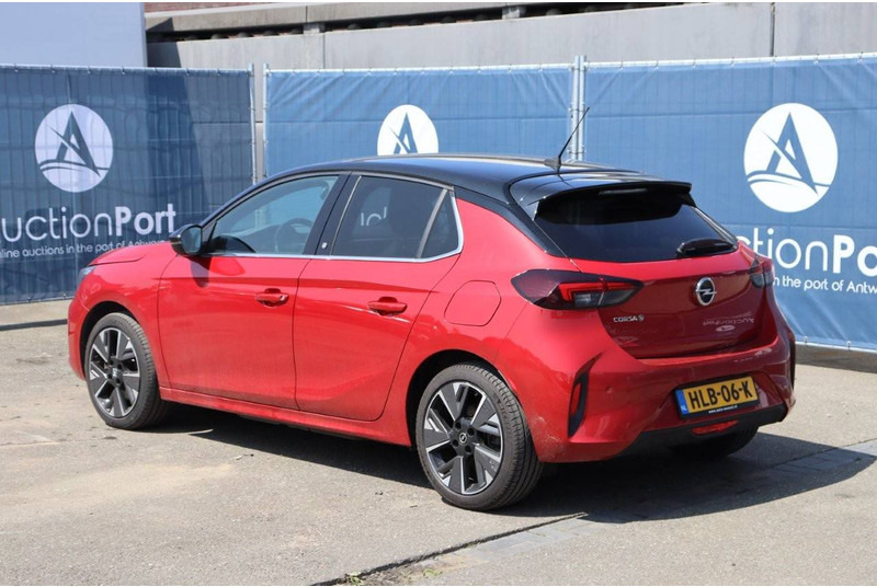 Opel Corsa - Mobil sedan: gambar 4 Opel Corsa - Mobil sedan: gambar 4