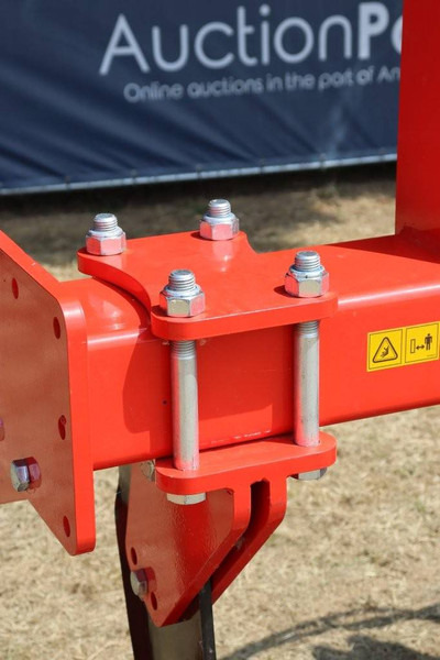 Bajak subsoil baru Özduman DPT 6 Subsoiler: gambar 13