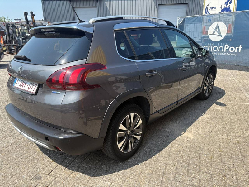 Peugeot 2008 SUV - Mobil SUV: gambar 5 Peugeot 2008 SUV - Mobil SUV: gambar 5