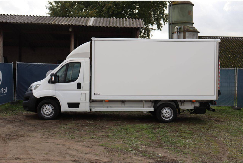 Peugeot BOXER - Truk box: gambar 2 Peugeot BOXER - Truk box: gambar 2