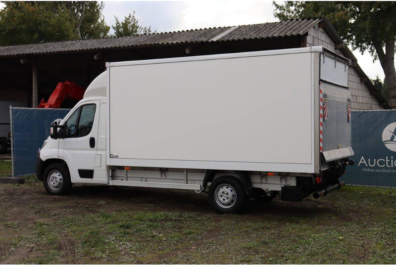 Peugeot BOXER - Truk box: gambar 3 Peugeot BOXER - Truk box: gambar 3