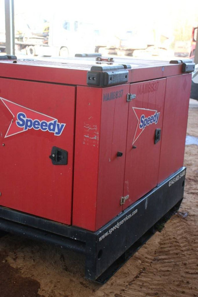 Pramac GRW22 - Genset: gambar 5 Pramac GRW22 - Genset: gambar 5