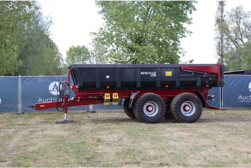 Pronar T701 - Trailer jungkit: gambar 1 Pronar T701 - Trailer jungkit: gambar 1