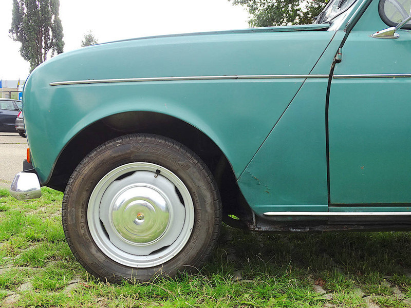 Renault R4 TL - Mobil sedan: gambar 5 Renault R4 TL - Mobil sedan: gambar 5