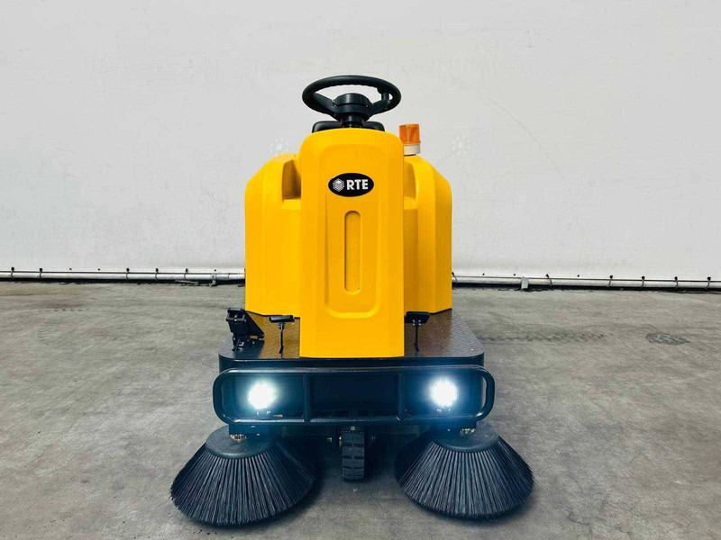 SW80 - Penyapu jalan: gambar 5 SW80 - Penyapu jalan: gambar 5