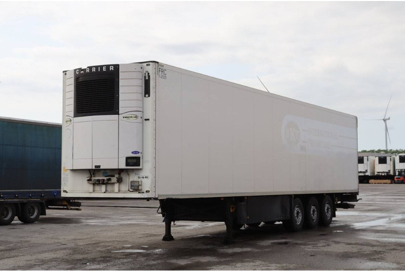 Schmitz Cargobull SKO24 - Semi-trailer berpendingin: gambar 2 Schmitz Cargobull SKO24 - Semi-trailer berpendingin: gambar 2