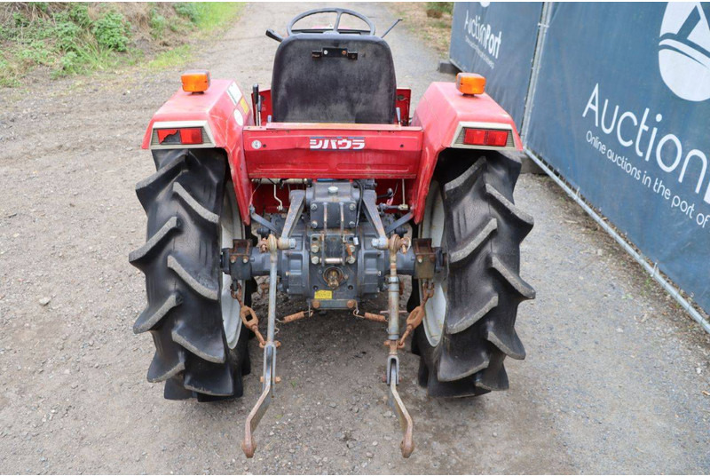 Shibaura P21F - Traktor: gambar 4 Shibaura P21F - Traktor: gambar 4