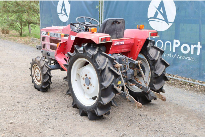 Shibaura P21F - Traktor: gambar 3 Shibaura P21F - Traktor: gambar 3
