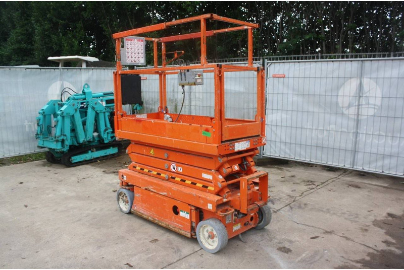 Skyjack SJ3219 - Scissor lifts: gambar 2 Skyjack SJ3219 - Scissor lifts: gambar 2