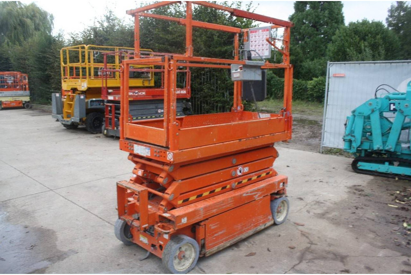 Skyjack SJ3219 - Scissor lifts: gambar 1 Skyjack SJ3219 - Scissor lifts: gambar 1