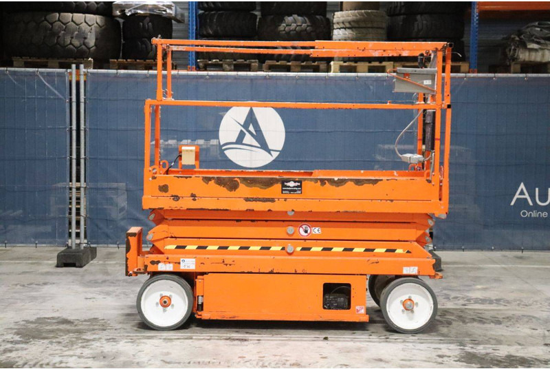 Skyjack SJ3220 - Scissor lifts: gambar 2 Skyjack SJ3220 - Scissor lifts: gambar 2