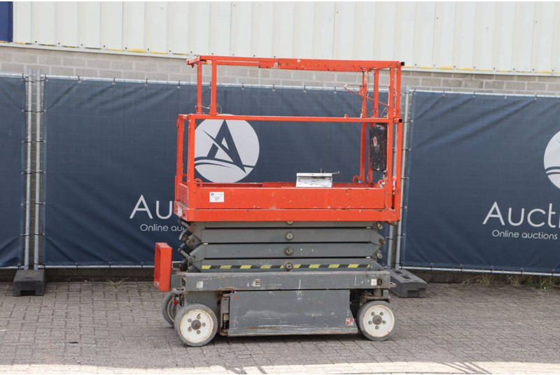 Skyjack SJIII-3219 - Scissor lifts: gambar 1 Skyjack SJIII-3219 - Scissor lifts: gambar 1
