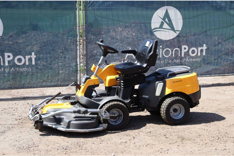 Stiga Park Pro 900 WX - Mesin pemotong rumput: gambar 1 Stiga Park Pro 900 WX - Mesin pemotong rumput: gambar 1
