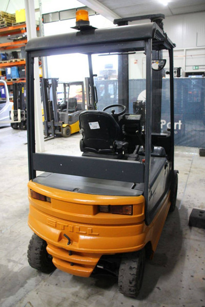 Still R60-25 - Forklift listrik: gambar 5 Still R60-25 - Forklift listrik: gambar 5