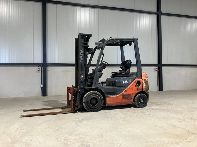 Toyota 02-8FDF18 - Forklift diesel: gambar 1 Toyota 02-8FDF18 - Forklift diesel: gambar 1