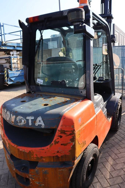 Toyota 02-8FDF30 - Forklift diesel: gambar 5 Toyota 02-8FDF30 - Forklift diesel: gambar 5