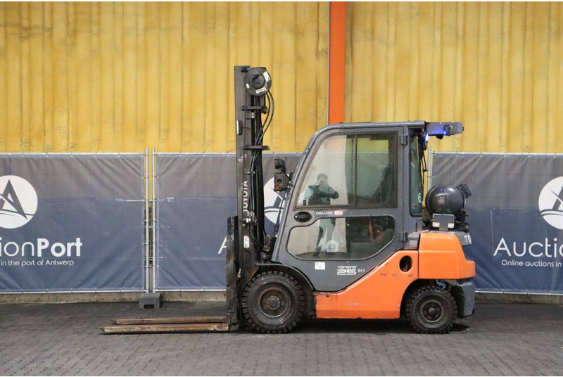 Toyota 02-8FGF25 - Forklift LPG: gambar 2 Toyota 02-8FGF25 - Forklift LPG: gambar 2