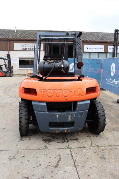 Toyota 5FG60 - Forklift LPG: gambar 5 Toyota 5FG60 - Forklift LPG: gambar 5