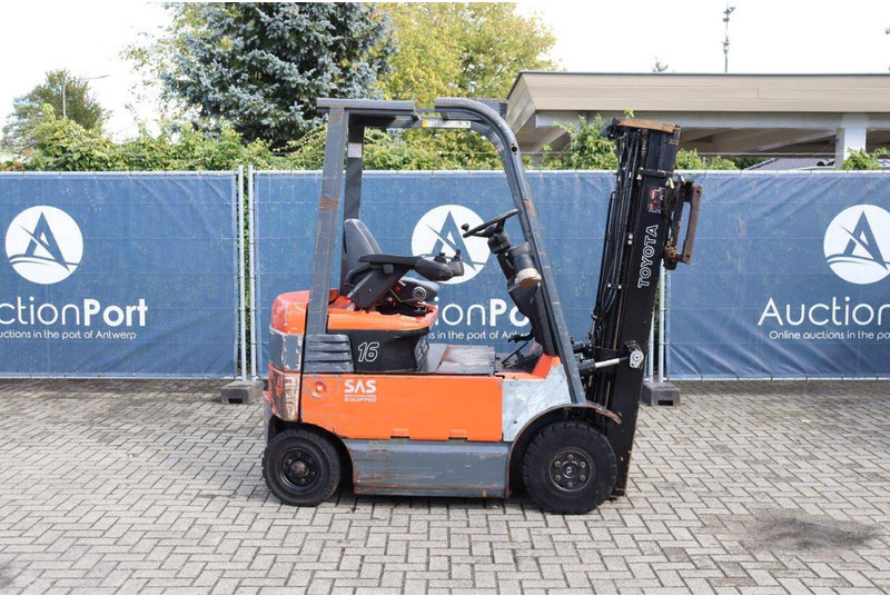 Toyota 7FBMF16 - Forklift diesel: gambar 2 Toyota 7FBMF16 - Forklift diesel: gambar 2