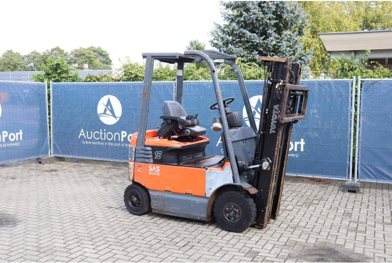 Toyota 7FBMF16 - Forklift diesel: gambar 3 Toyota 7FBMF16 - Forklift diesel: gambar 3