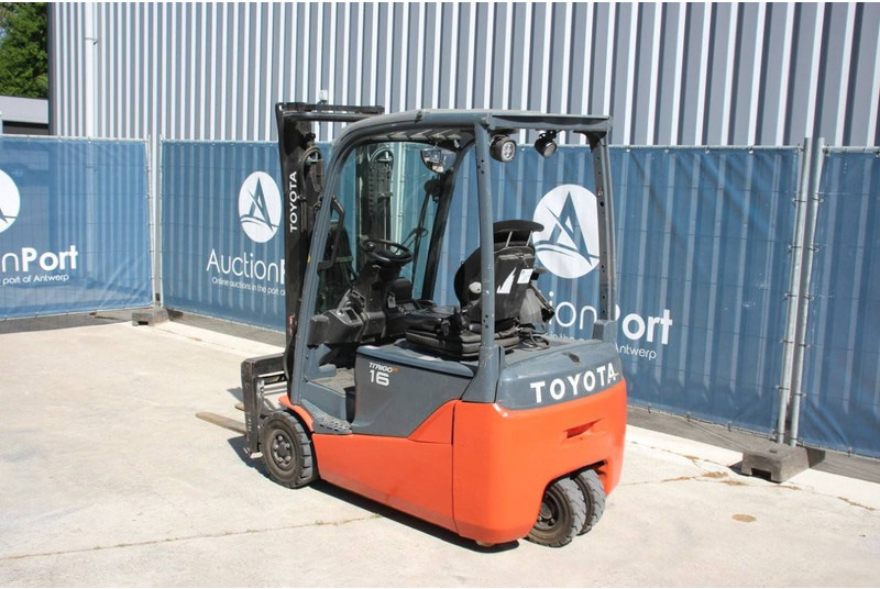 Toyota 8FBE16T - Forklift listrik: gambar 3 Toyota 8FBE16T - Forklift listrik: gambar 3