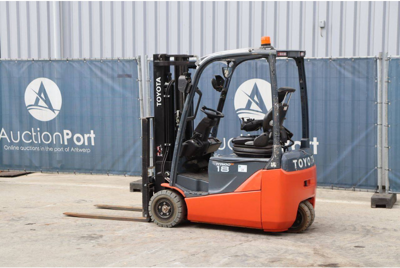 Toyota 8FBEK18T - Forklift listrik: gambar 3 Toyota 8FBEK18T - Forklift listrik: gambar 3