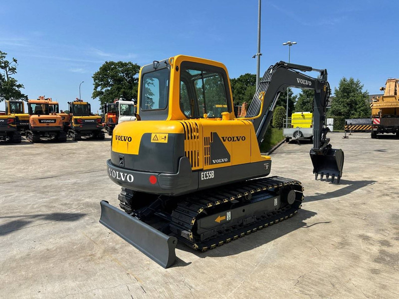 Volvo EC55B - Ekskavator perayap: gambar 4 Volvo EC55B - Ekskavator perayap: gambar 4