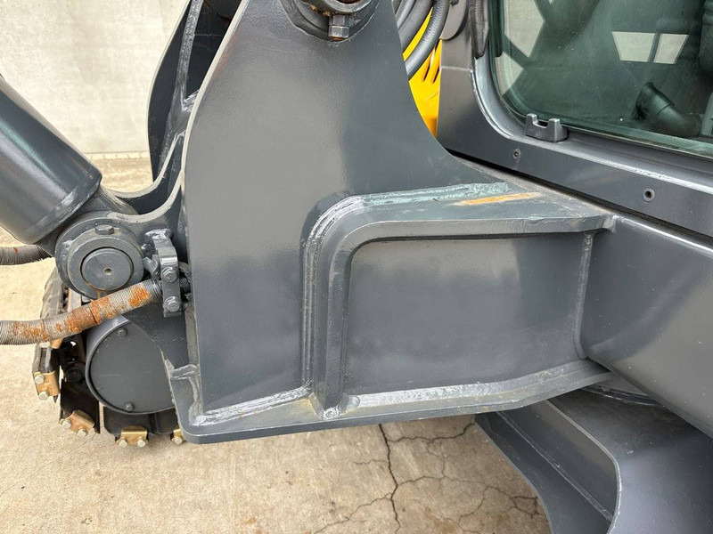 Ekskavator perayap Volvo EC55D: gambar 12