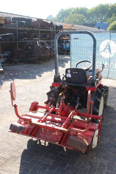 Yanmar KE-50 - Traktor: gambar 5 Yanmar KE-50 - Traktor: gambar 5