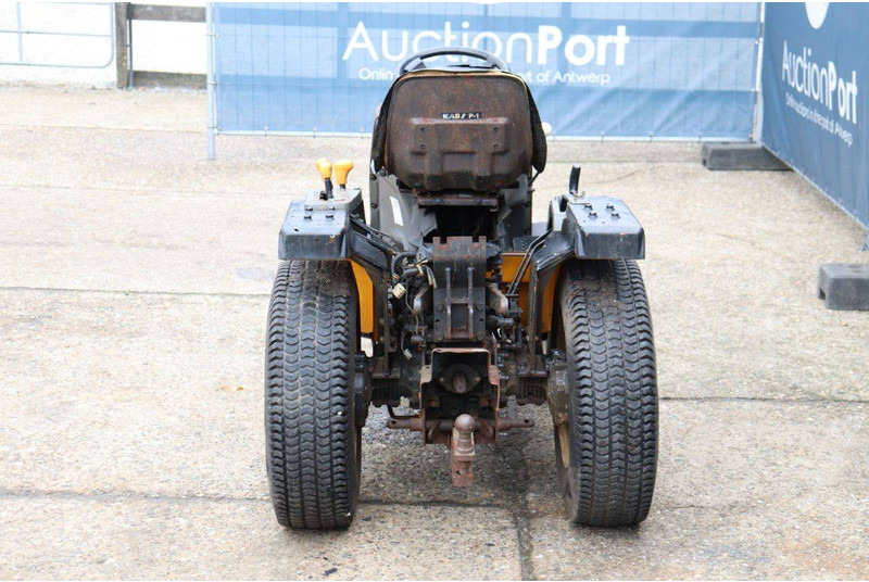 Yanmar Ke-100 - Traktor: gambar 5 Yanmar Ke-100 - Traktor: gambar 5