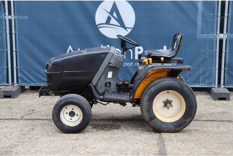 Yanmar Ke-100 - Traktor: gambar 2 Yanmar Ke-100 - Traktor: gambar 2