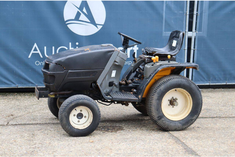 Yanmar Ke-100 - Traktor: gambar 1 Yanmar Ke-100 - Traktor: gambar 1