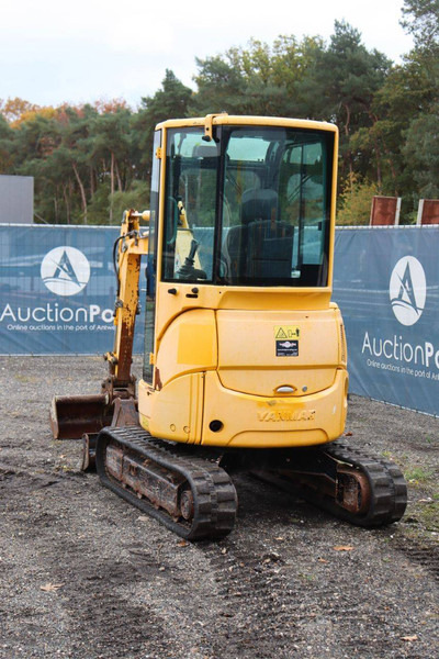 Yanmar VIO20-4 - Ekskavator mini: gambar 4 Yanmar VIO20-4 - Ekskavator mini: gambar 4