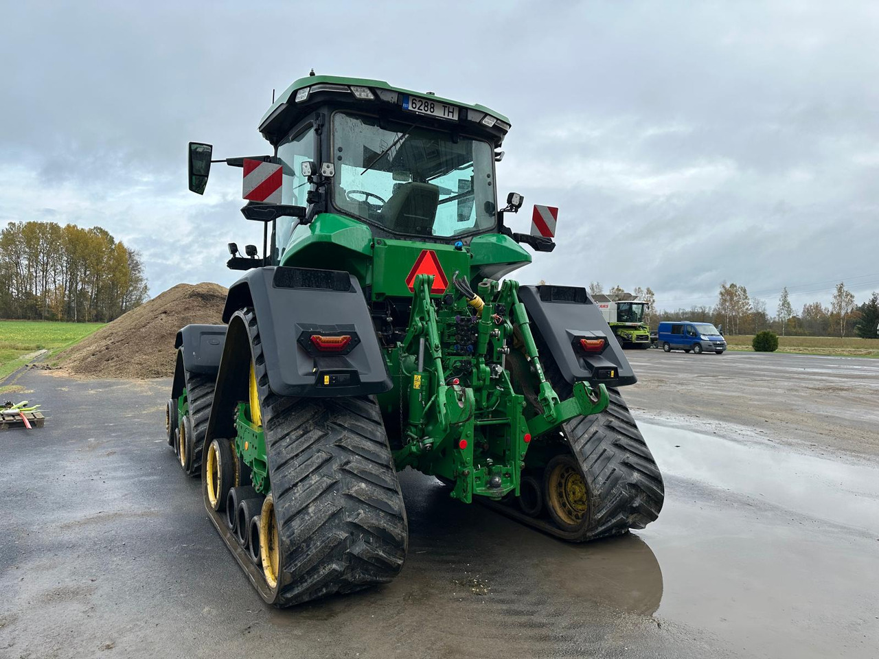 JOHN DEERE 8RX 410 Signature Edition - Traktor terlacak: gambar 4 JOHN DEERE 8RX 410 Signature Edition - Traktor terlacak: gambar 4