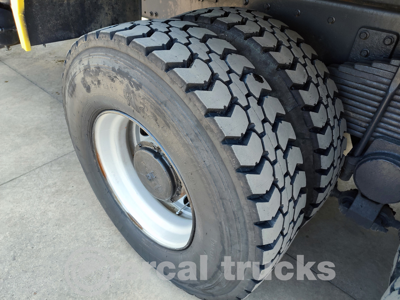 Truk jungkit BMC 2012 PRO 940 6X4 - TİPPER TRUCK: gambar 20 Truk jungkit BMC 2012 PRO 940 6X4 - TİPPER TRUCK: gambar 20