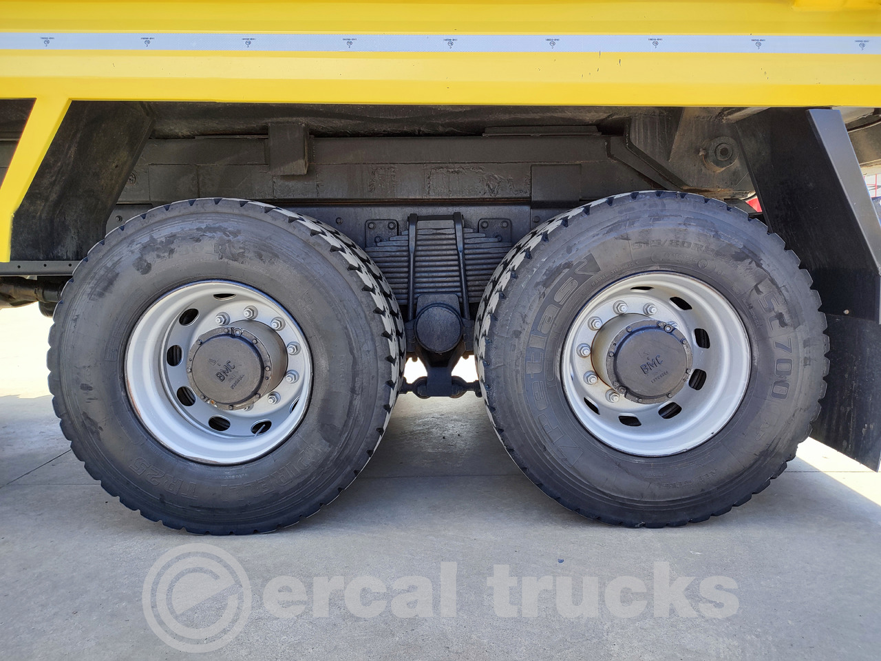 Truk jungkit BMC 2012 PRO 940 6X4 - TİPPER TRUCK: gambar 19 Truk jungkit BMC 2012 PRO 940 6X4 - TİPPER TRUCK: gambar 19