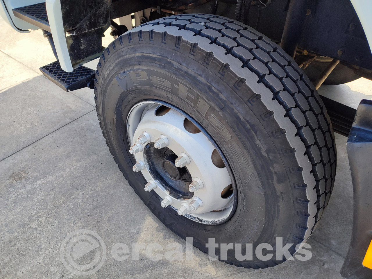 Truk jungkit BMC 2012 PRO 940 6X4 - TİPPER TRUCK: gambar 11 Truk jungkit BMC 2012 PRO 940 6X4 - TİPPER TRUCK: gambar 11