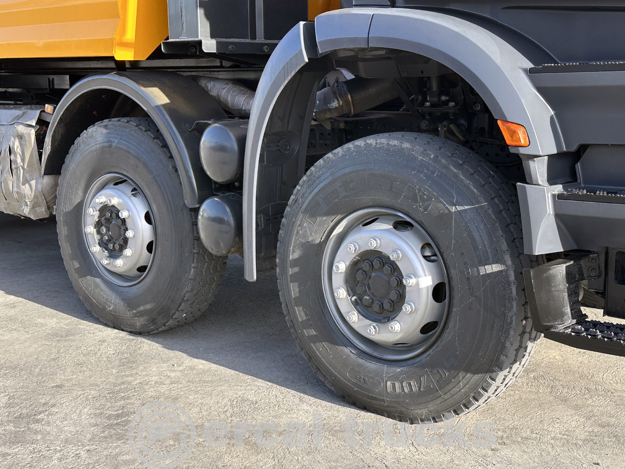 Truk jungkit MERCEDES 2021 MERCEDES AROCS 4142/AUTO-AC-EURO6-8X4 HARDOX TIPPER: gambar 17 Truk jungkit MERCEDES 2021 MERCEDES AROCS 4142/AUTO-AC-EURO6-8X4 HARDOX TIPPER: gambar 17